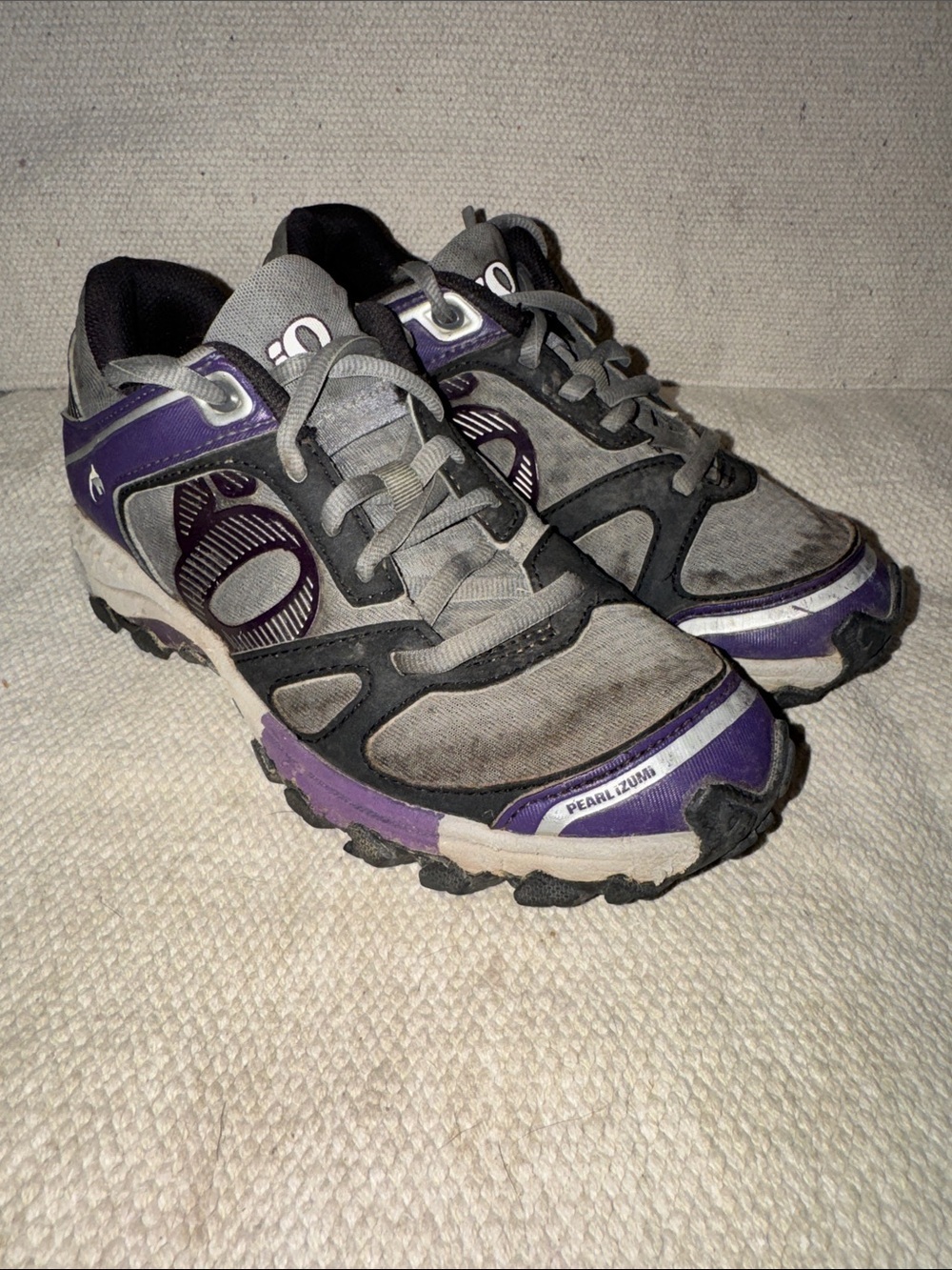 Pearl Izumi wm’s eur 37 cycling shoes in FAIR condition